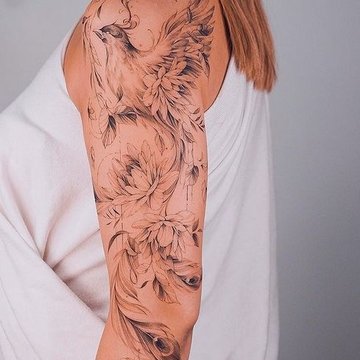 Blooming Shoulder Flower Tattoo Ideas - tattooglee | Flower tattoo shoulder,  Shoulder tattoos for women, Floral tattoo shoulder