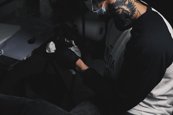 Tattoo salon in Wolverhampton