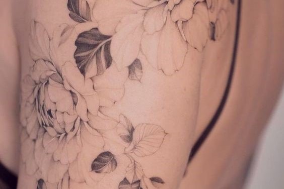 30+ Beautiful Flower Tattoo Designs