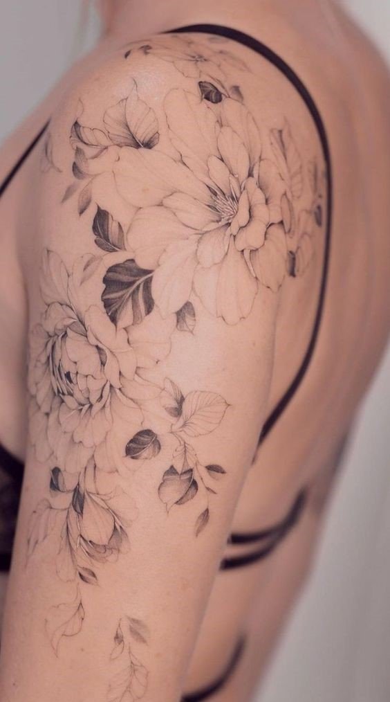 freehand shoulder vines for Victoria. 🌿💕 #tattoo #tattoos #tattooart... |  TikTok