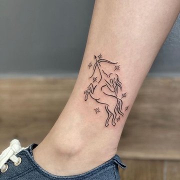 Choi Yun | 🔥Phoenix and Sagittarius 🏹 #tattoo #phoenixtattoo  #sagittariustattoo #startattoo #starsigntattoo #constellation #brushtattoo  #bir... | Instagram