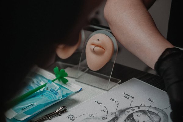 piercing apprenticeship course classes bristol