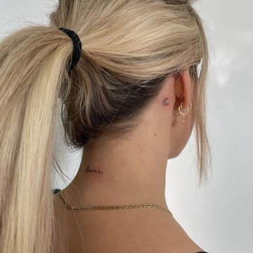 neck tattoo