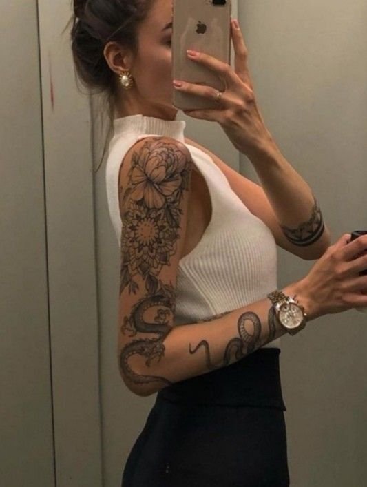 55 Rose Shoulder Tattoo Designs And Their Meanings