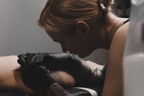 Tattoo salon in Wolverhampton