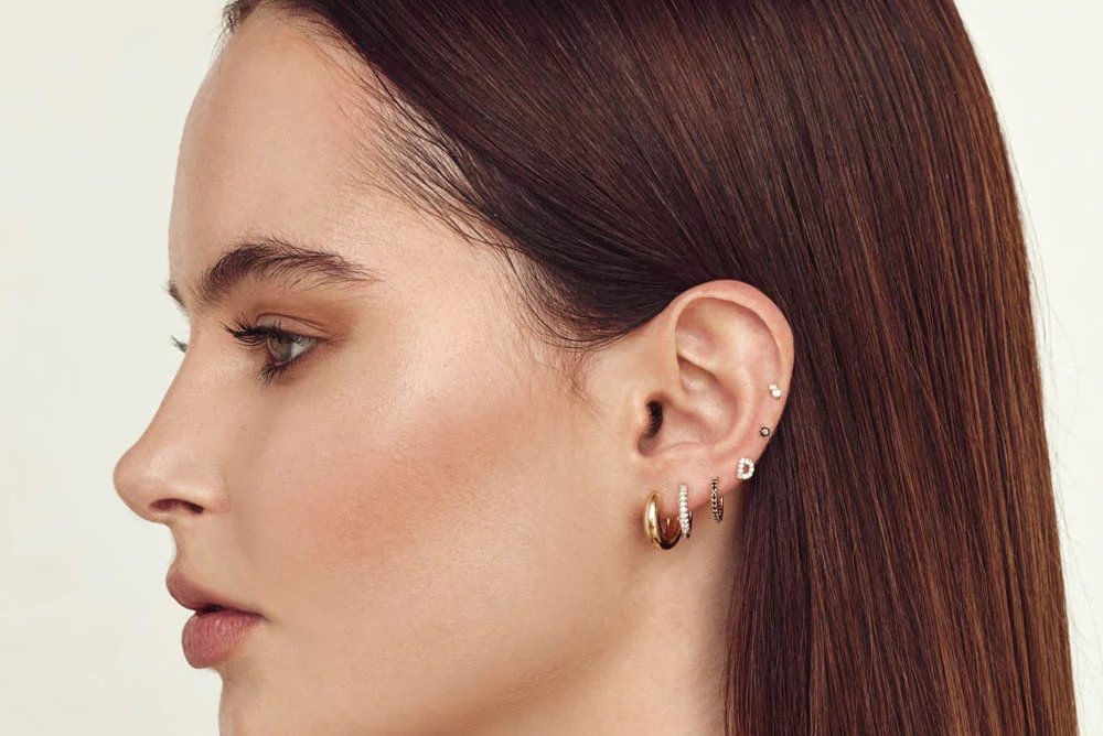 Ear cartilage piercing