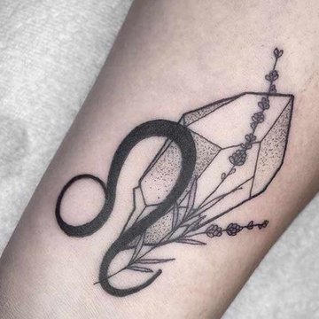 leo tattoo design
