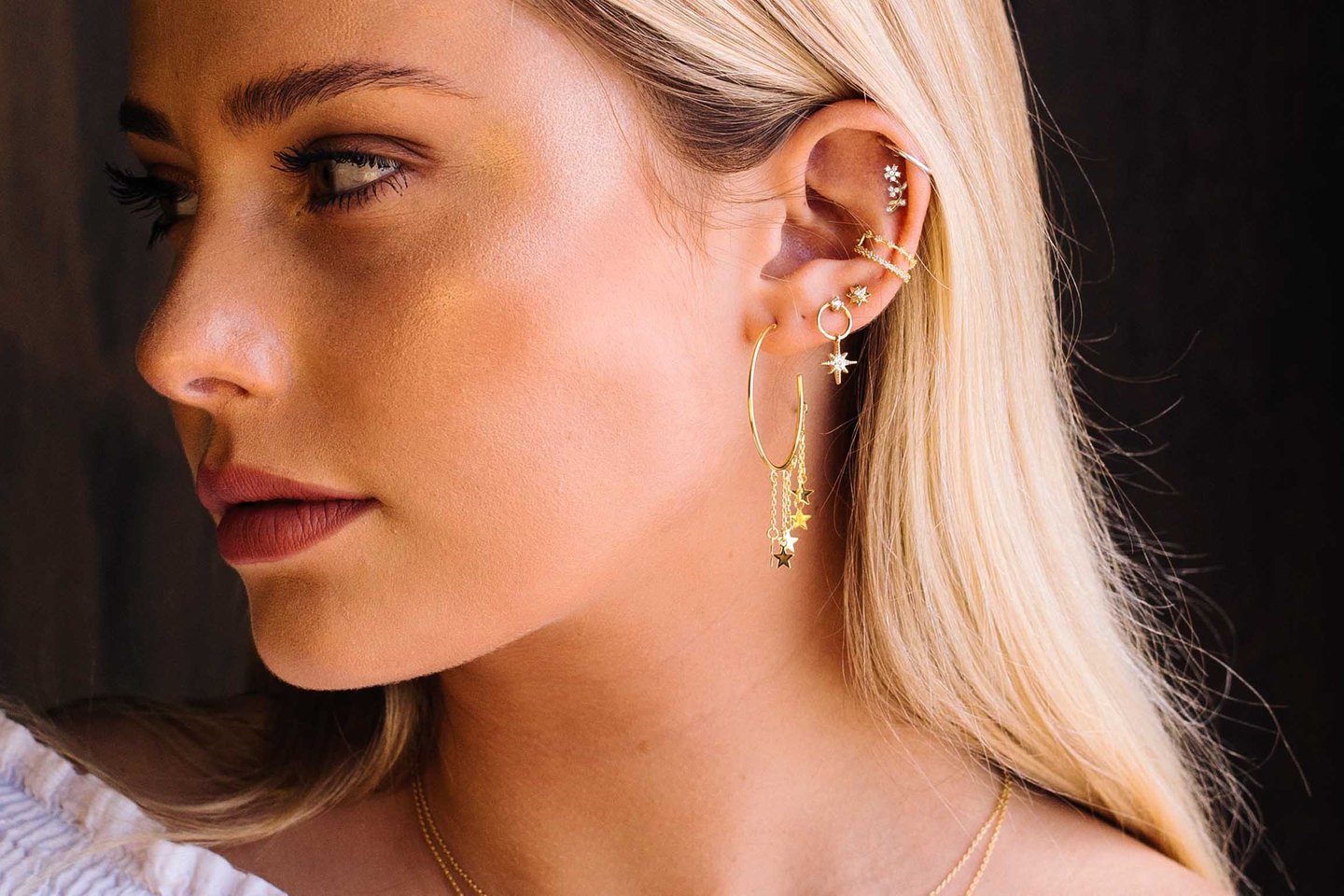Ear cartilage piercing