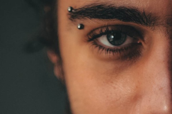 Eyebrow piercing