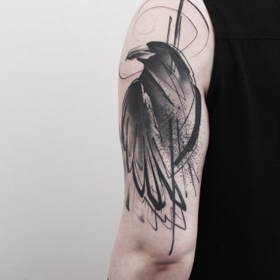 Raven tattoo: styles and meaning | 42+ Designs for men and women - VeAn ...